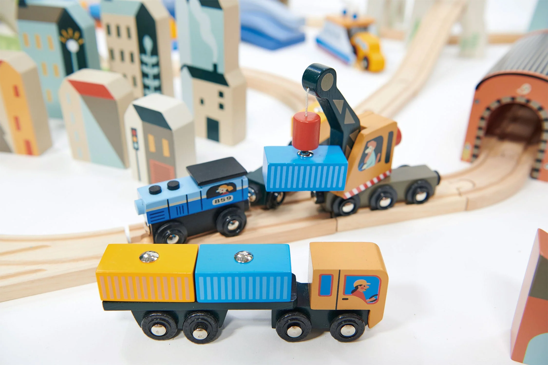 Tender Leaf Mountain View Train set - Image 21