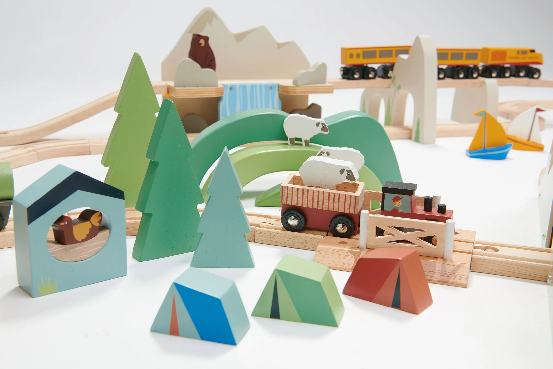 Tender Leaf Mountain View Train set - Image 22