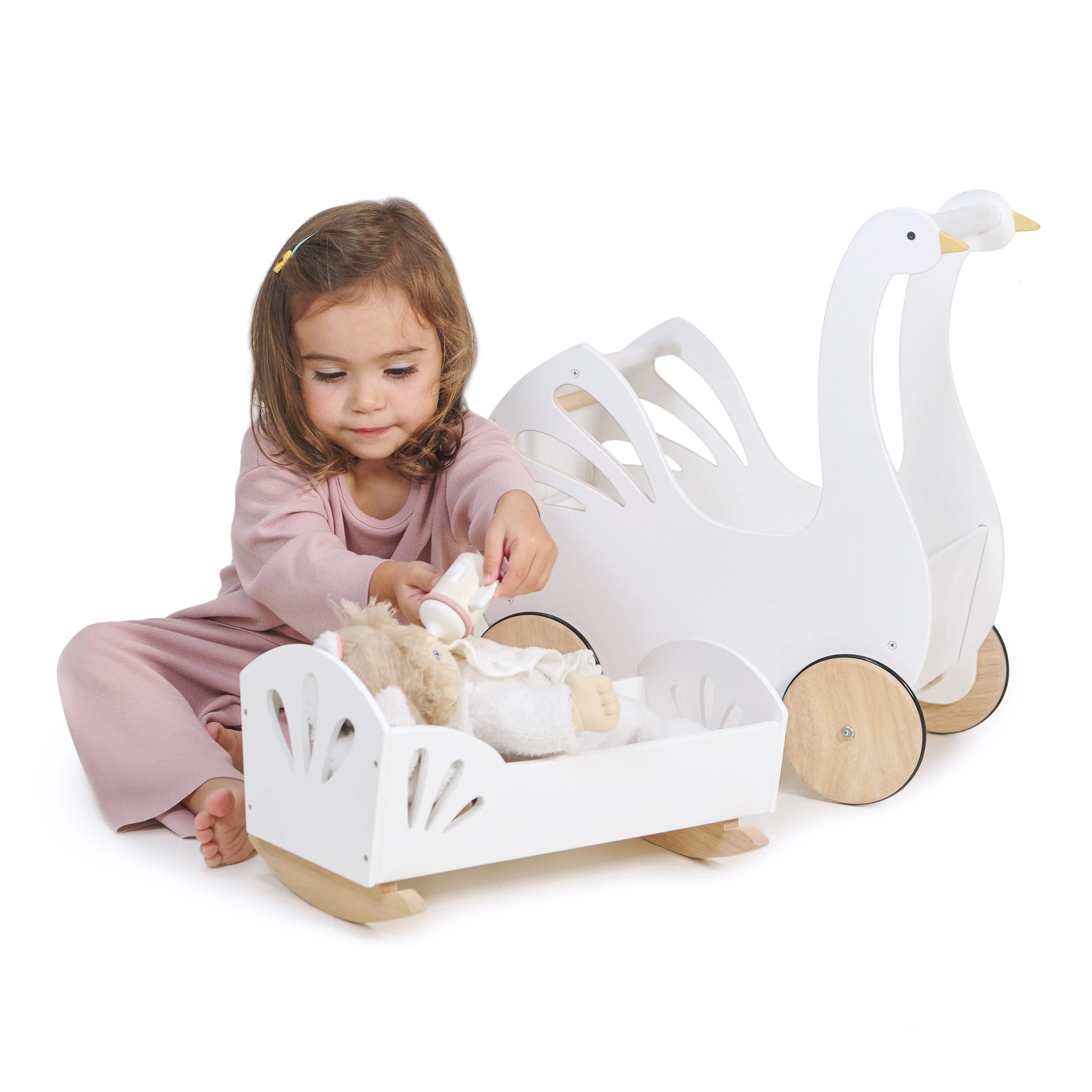 Tender Leaf Sweet Swan Dolly Bed - Image 3