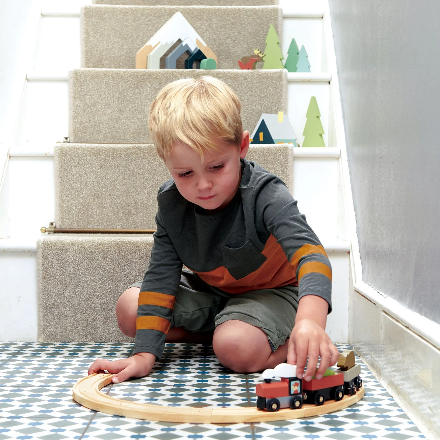 Tender Leaf Treetops Train Set - Image 4