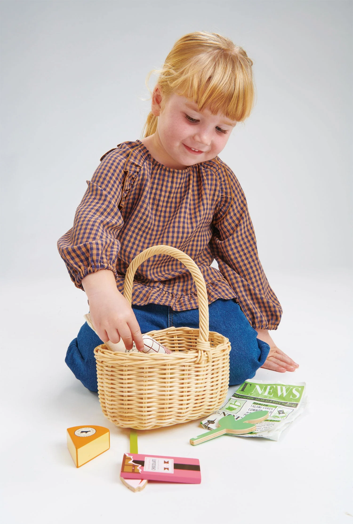 Tender Leaf Wicker Shopping Basket - Image 6