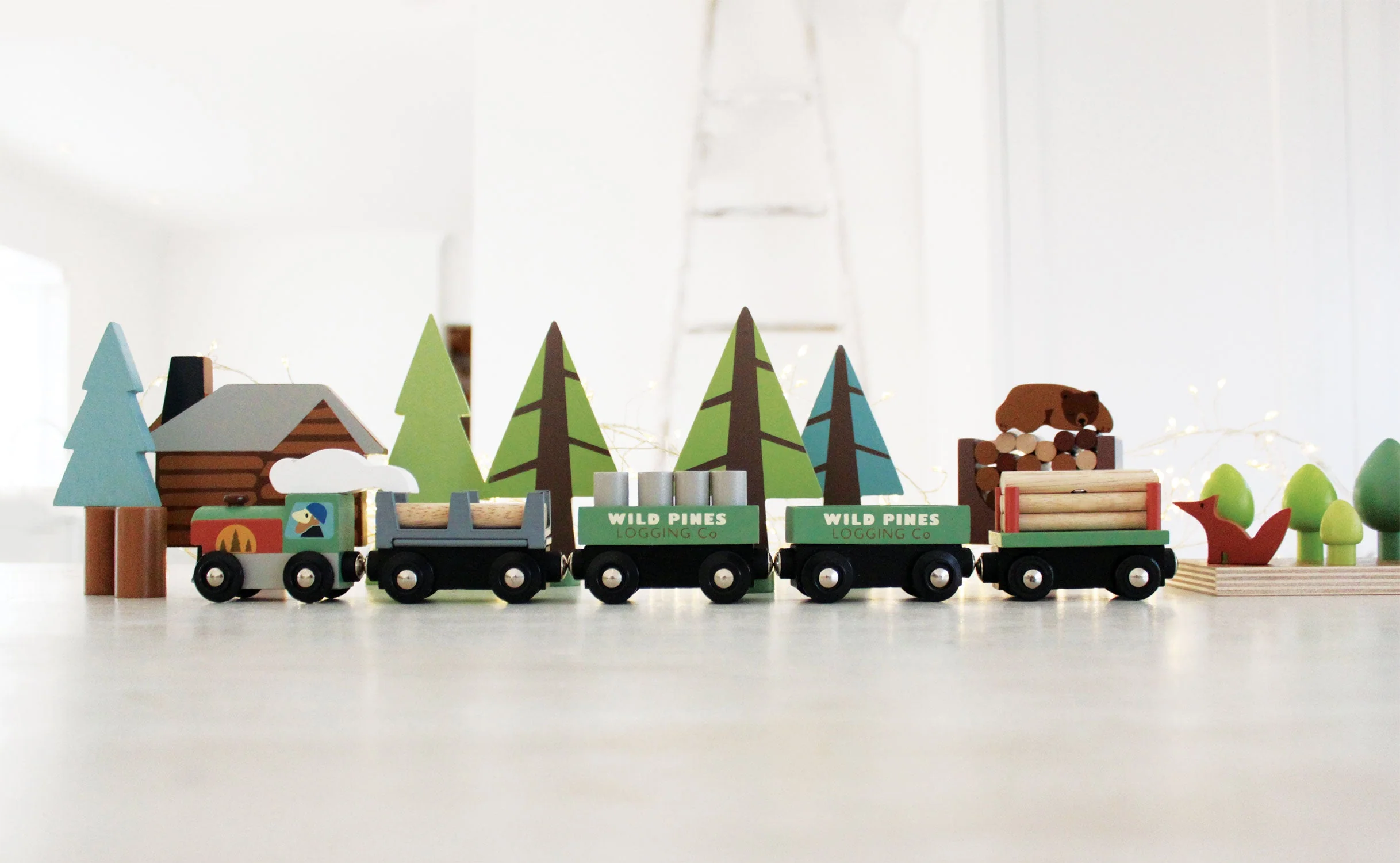 Tender Leaf Wild Pines Train Set - Image 12