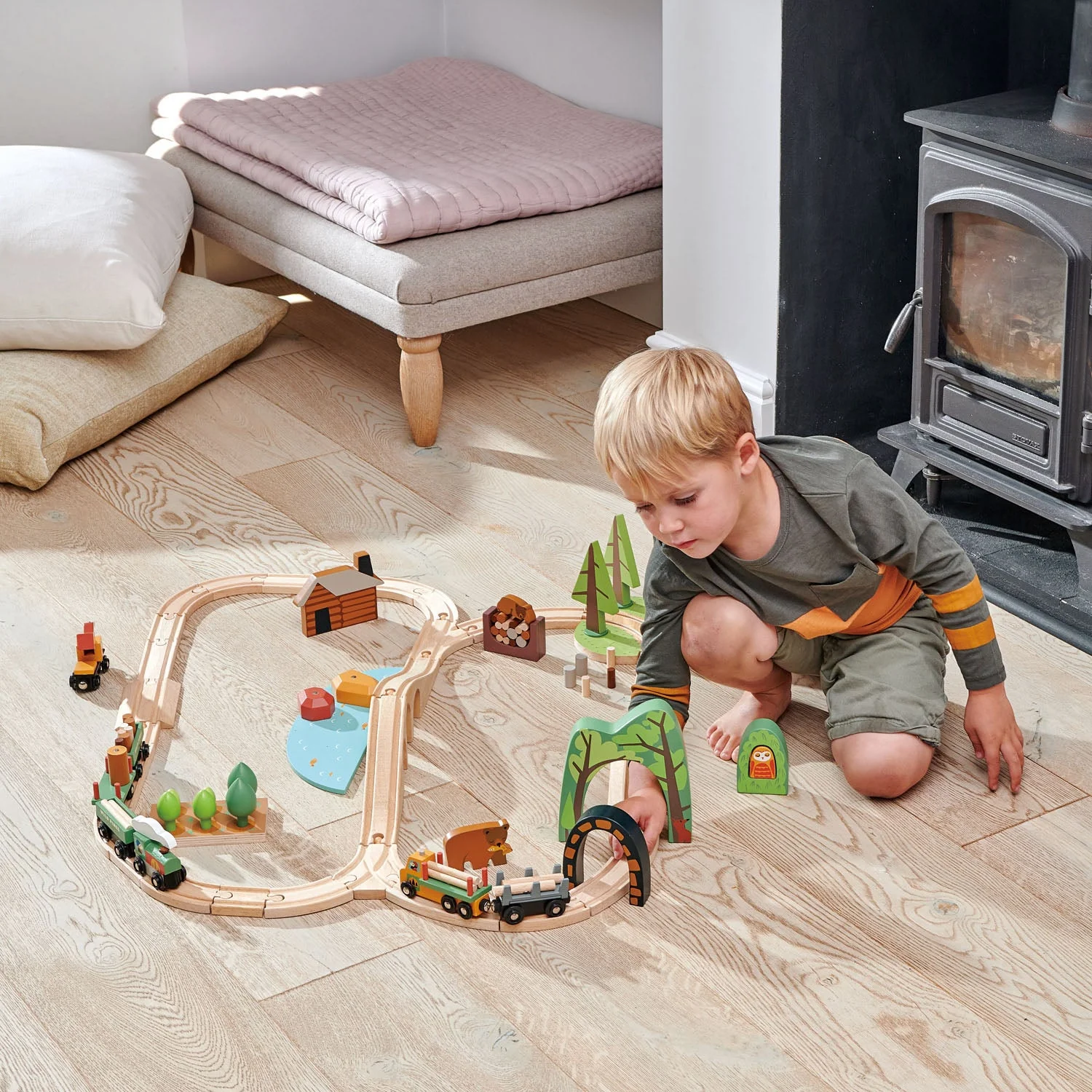 Tender Leaf Wild Pines Train Set - Image 7