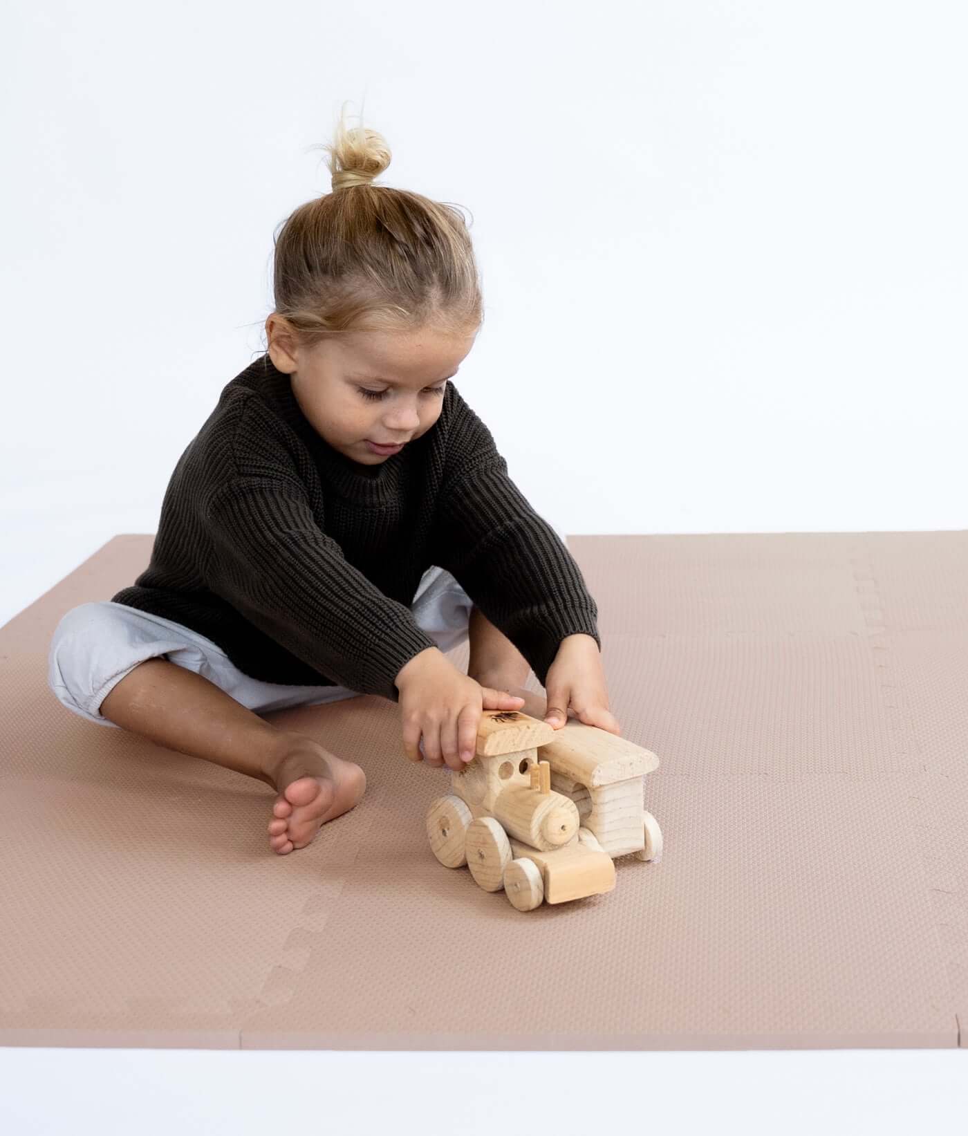 Toddlekind Classic Mat | Blush - Image 4