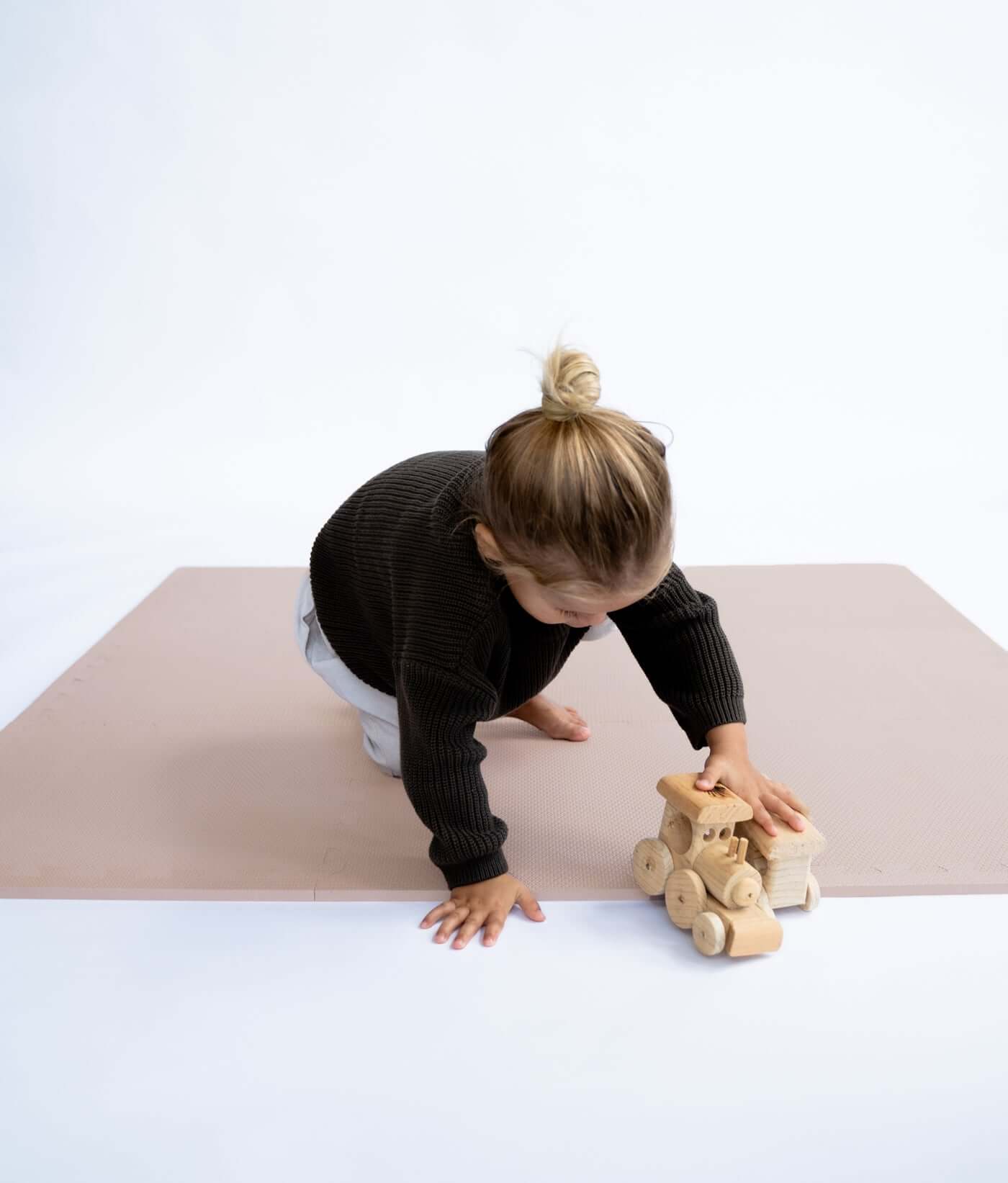 Toddlekind Classic Mat | Blush - Image 5