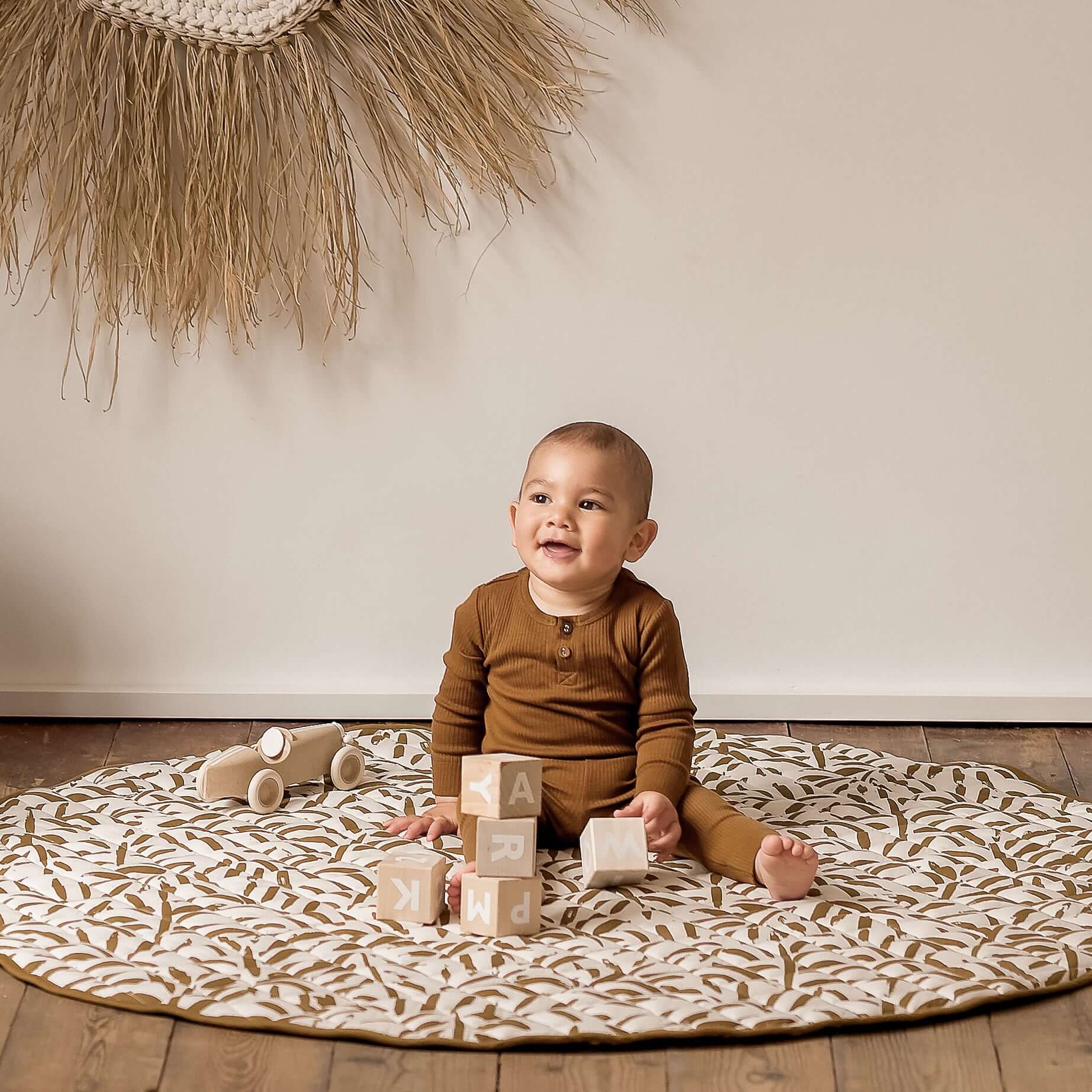 Toddlekind Snuggle Mat | Leaves - Sand Castle - Image 6