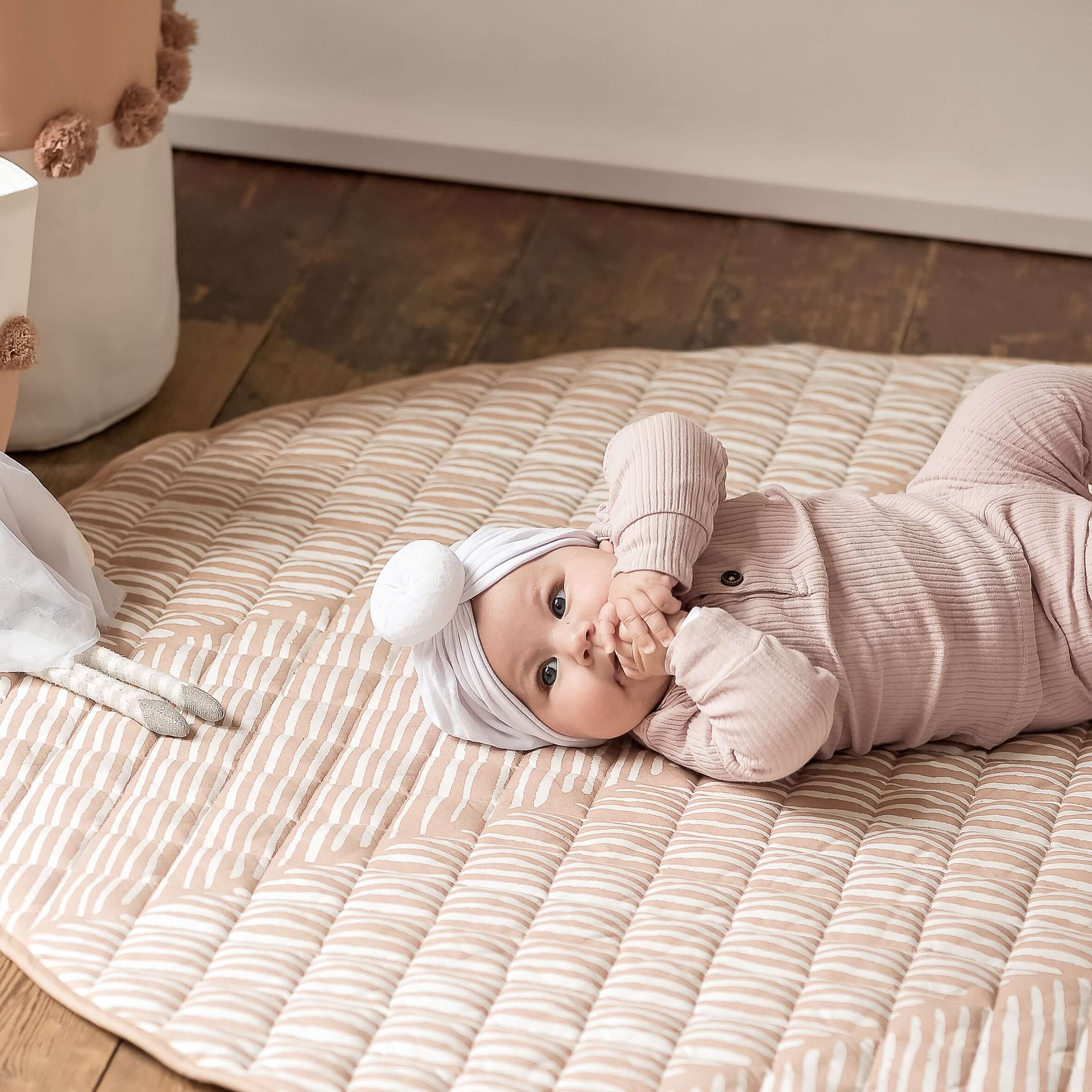 Toddlekind Snuggle Mat | Leaves - Sea Shell - Image 5