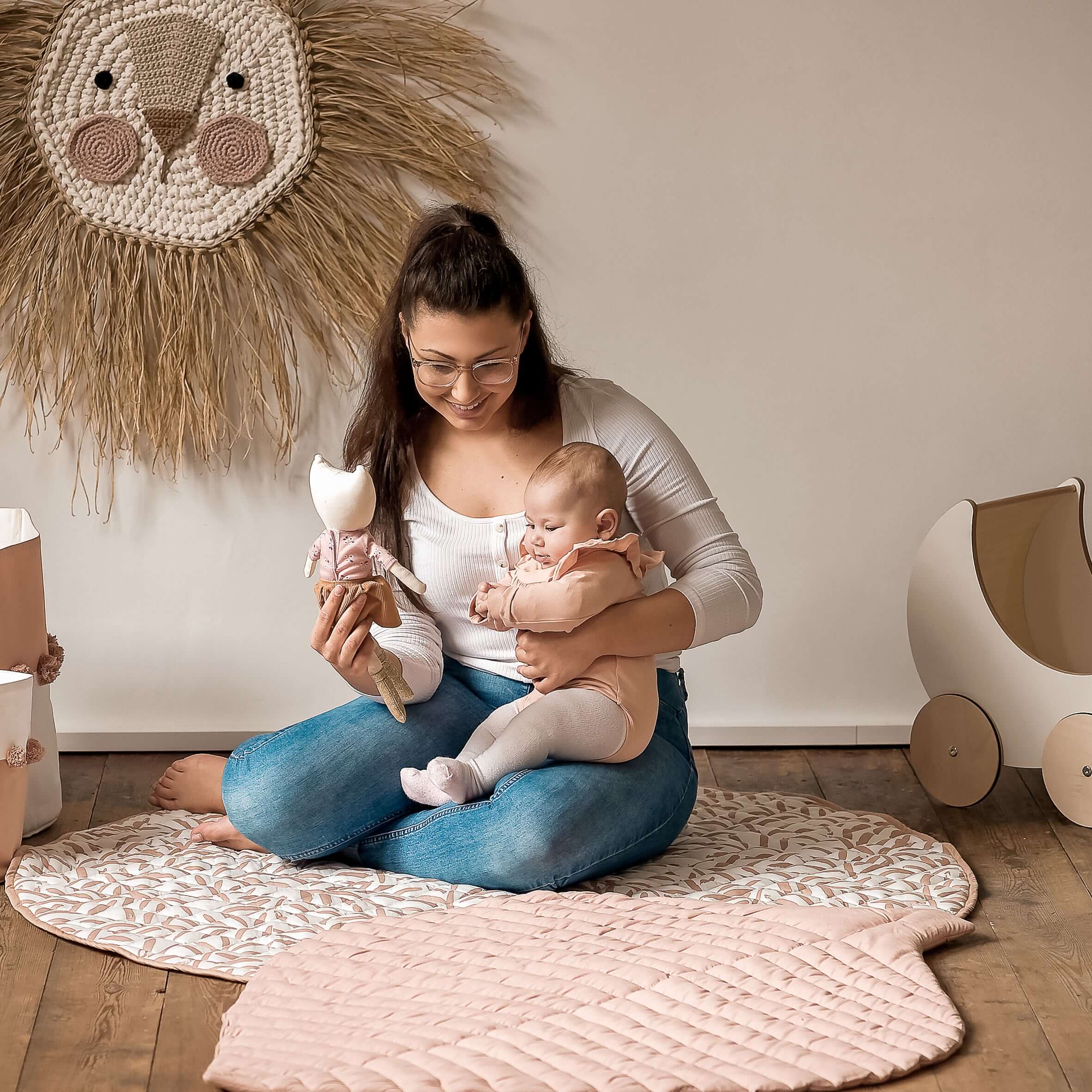 Toddlekind Snuggle Mat | Leaves - Sea Shell - Image 6