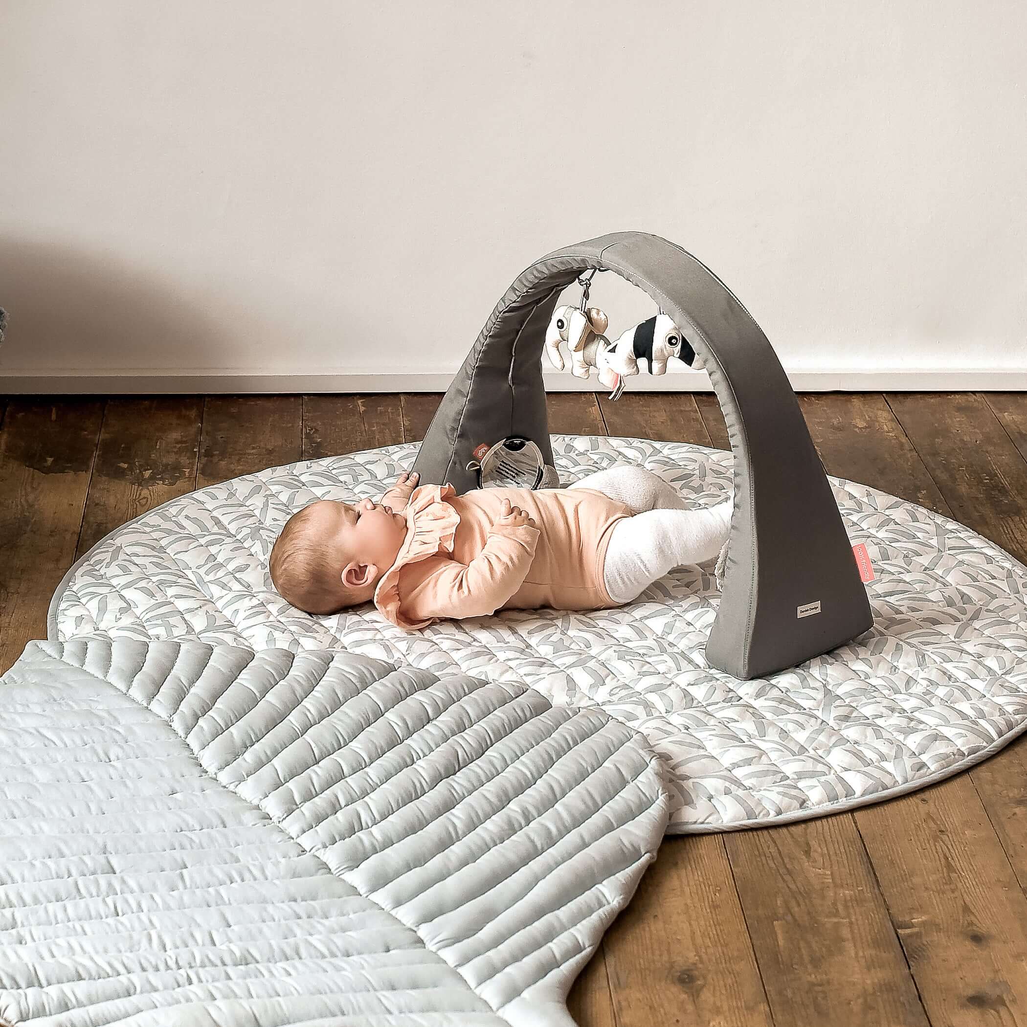 Toddlekind Snuggle Mat | Leaves - Stone - Image 4