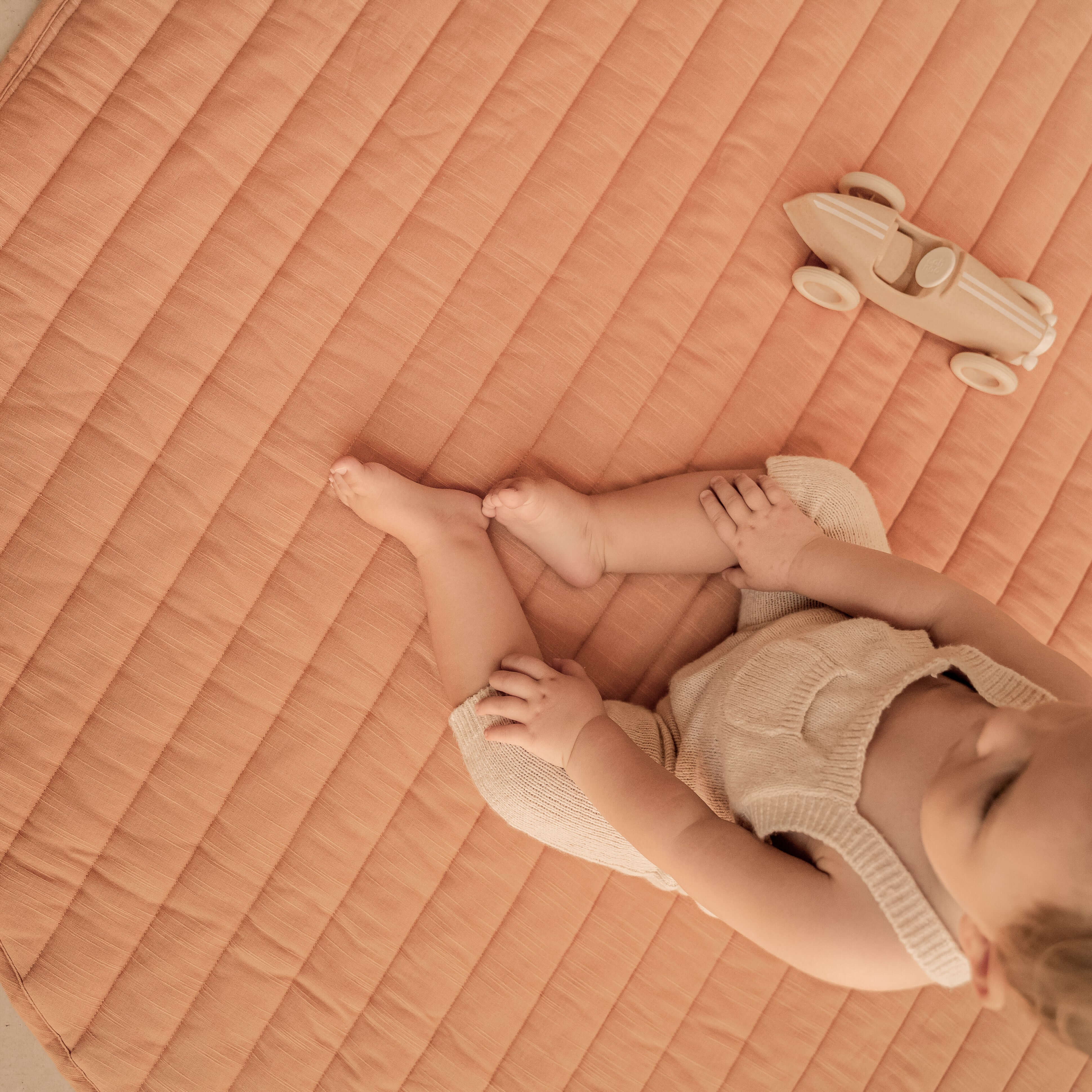 Toddlekind Snuggle Mat | Stripes - Camel - Image 9