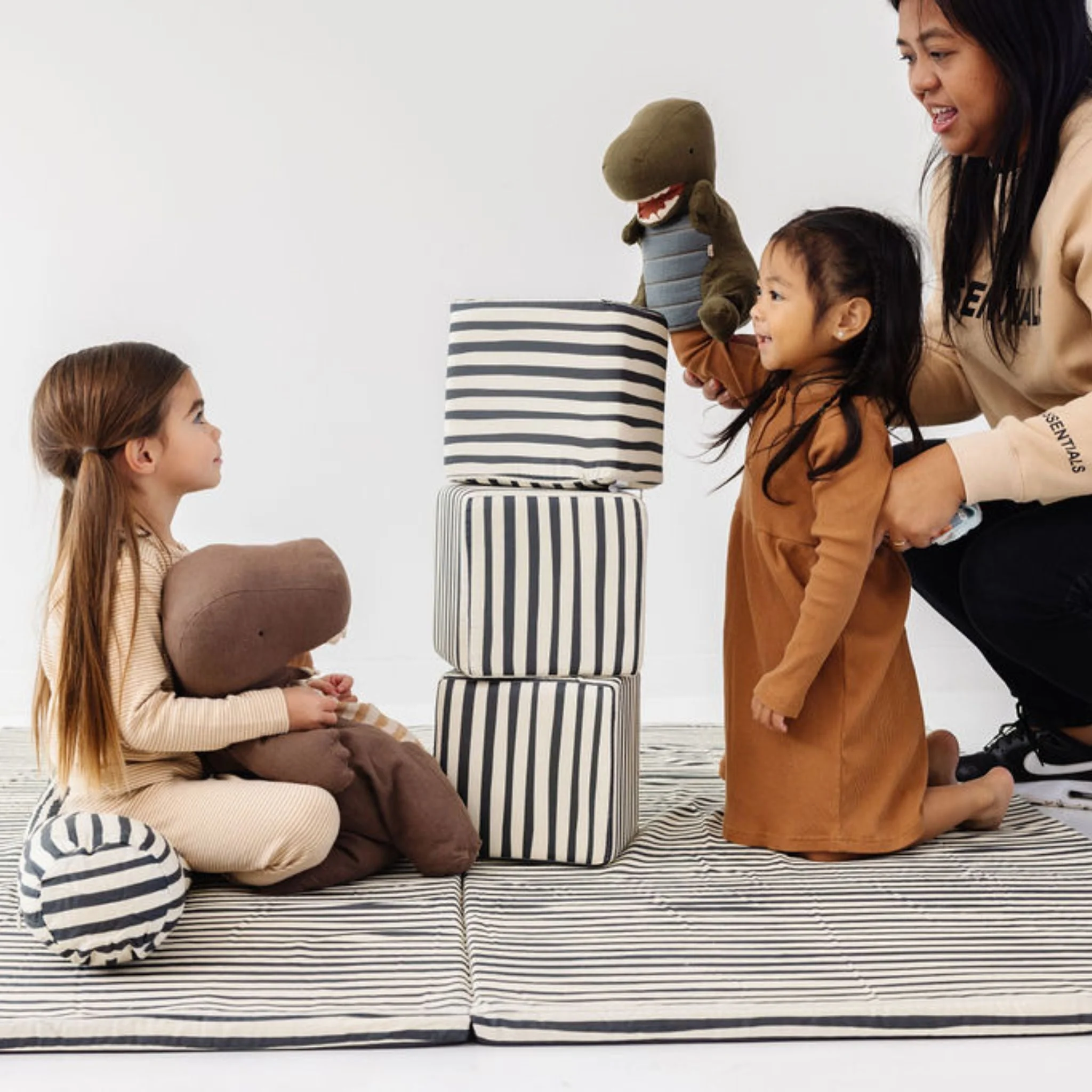 Toki Kids Bold Stripe Organic Cotton Mat - Image 4