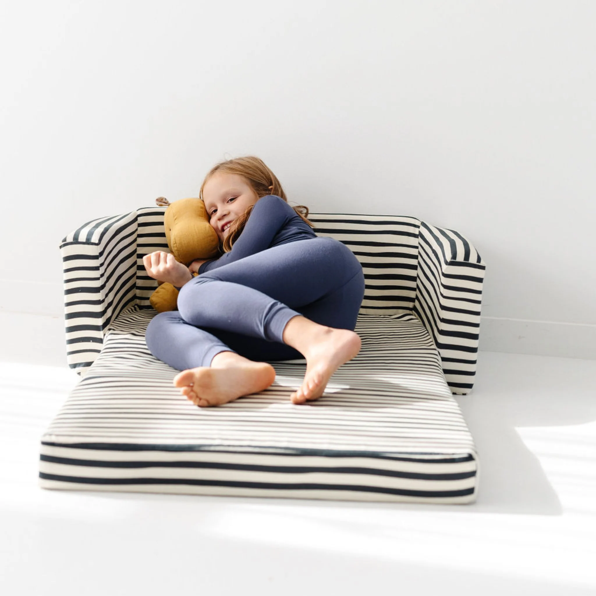 Toki Kids Bold Stripe Play Couch - Image 3