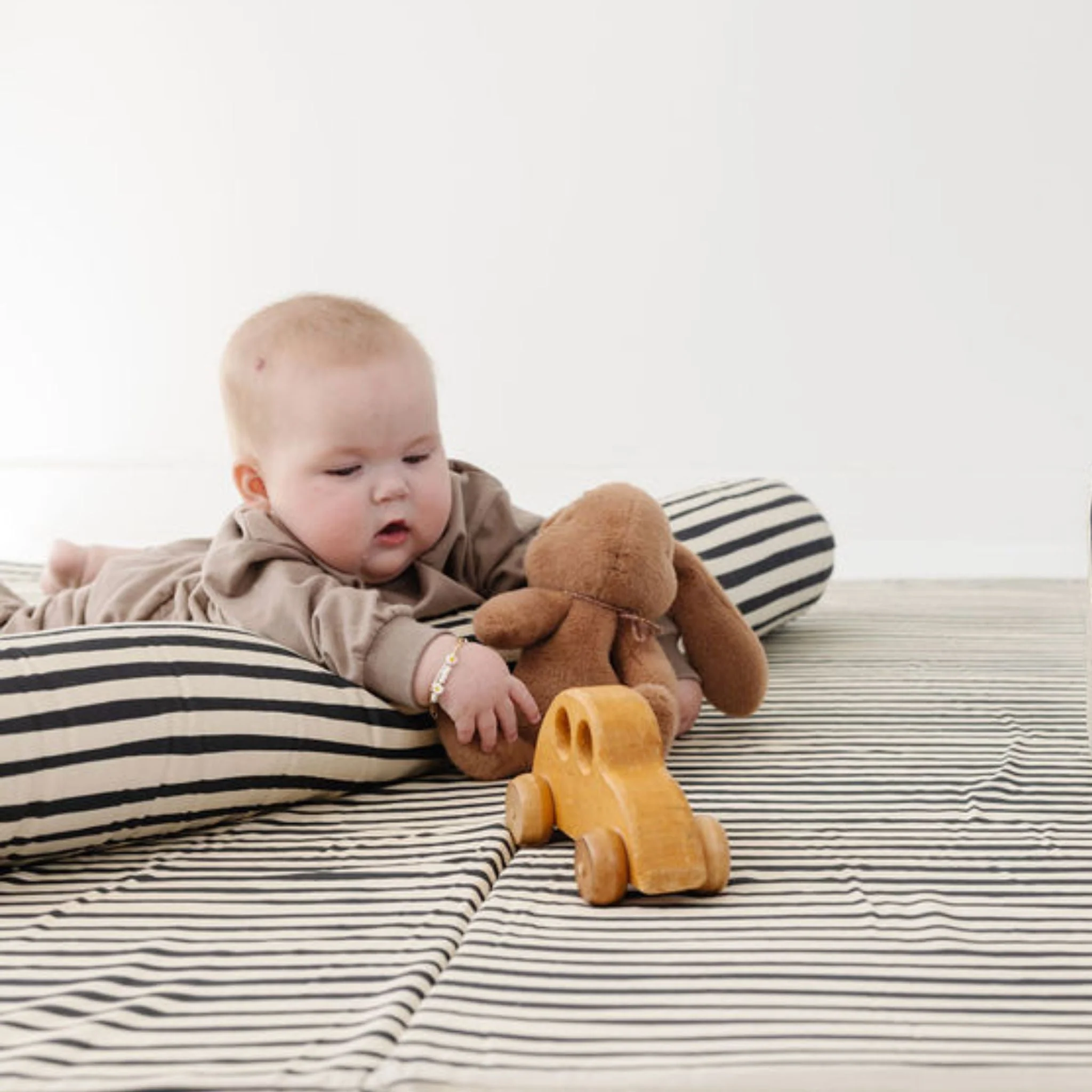 Toki Kids Bold Stripe Support Pillow - Image 2