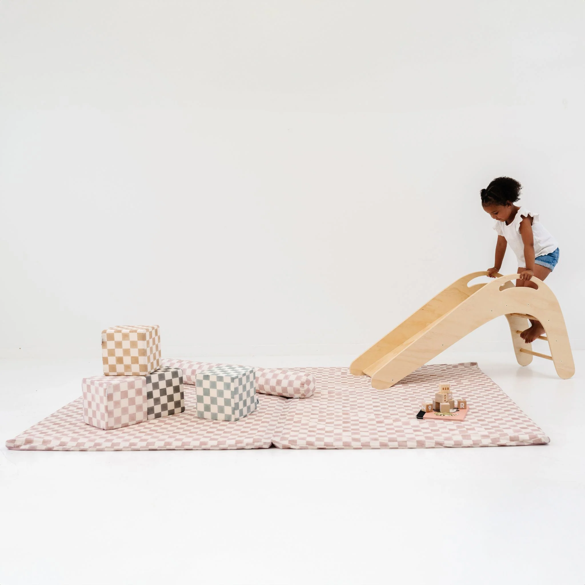 Toki Kids Checker Gumdrop Organic Cotton Mat - Image 3