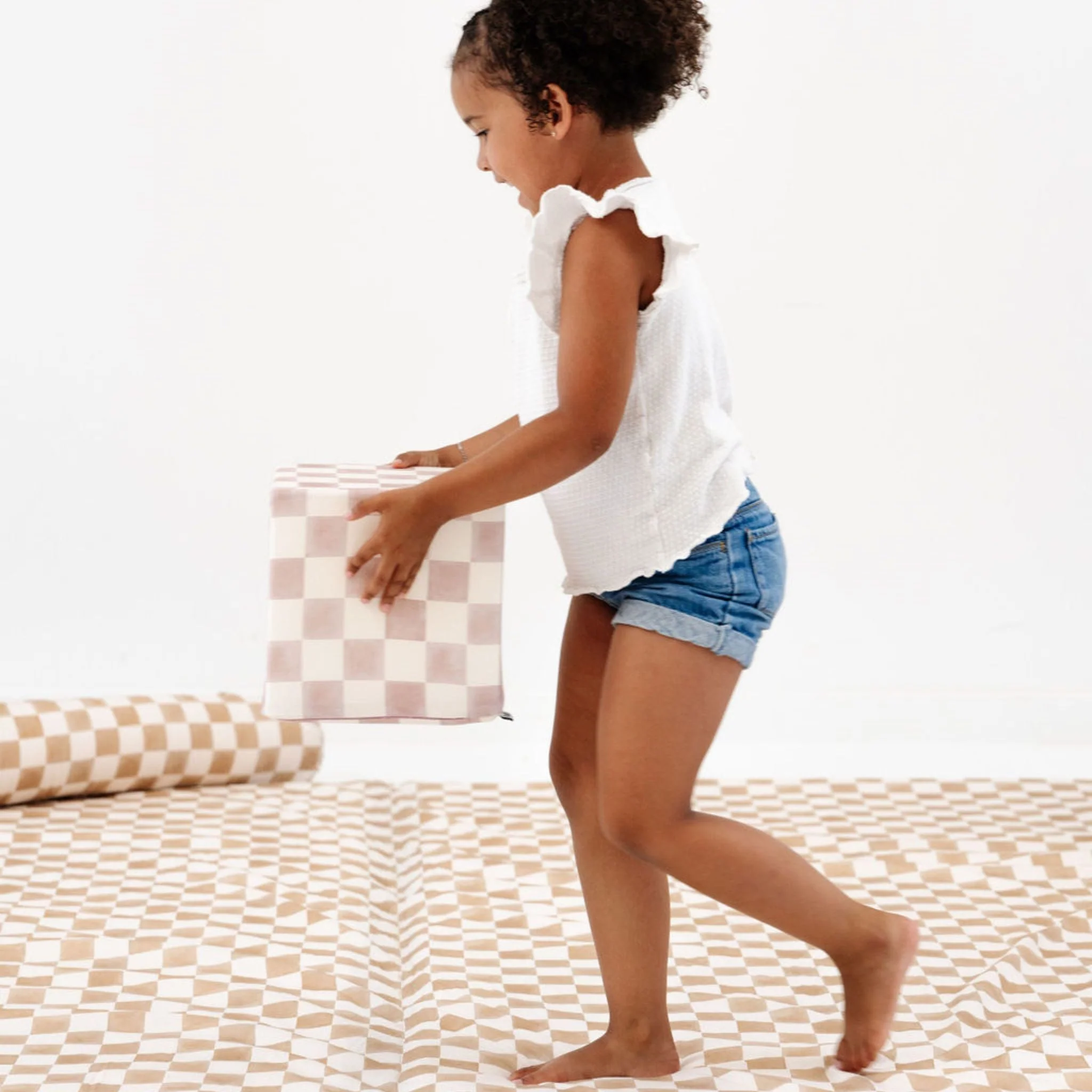 Toki Kids Checker Gumdrop Play Cube - Image 4