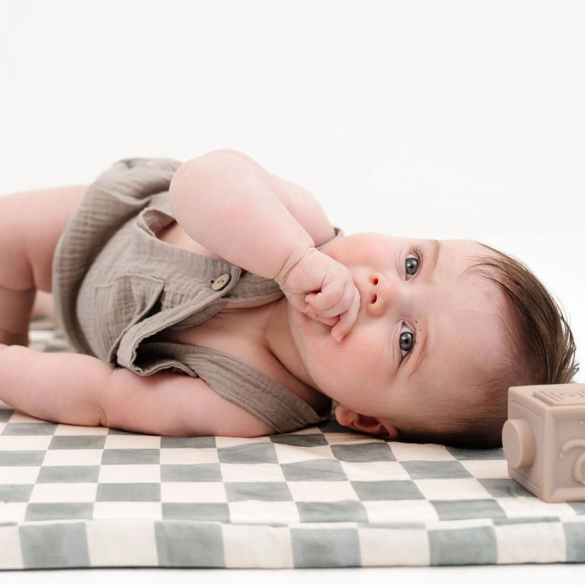 Toki Kids Checker Matcha Organic Cotton Mat - Image 3