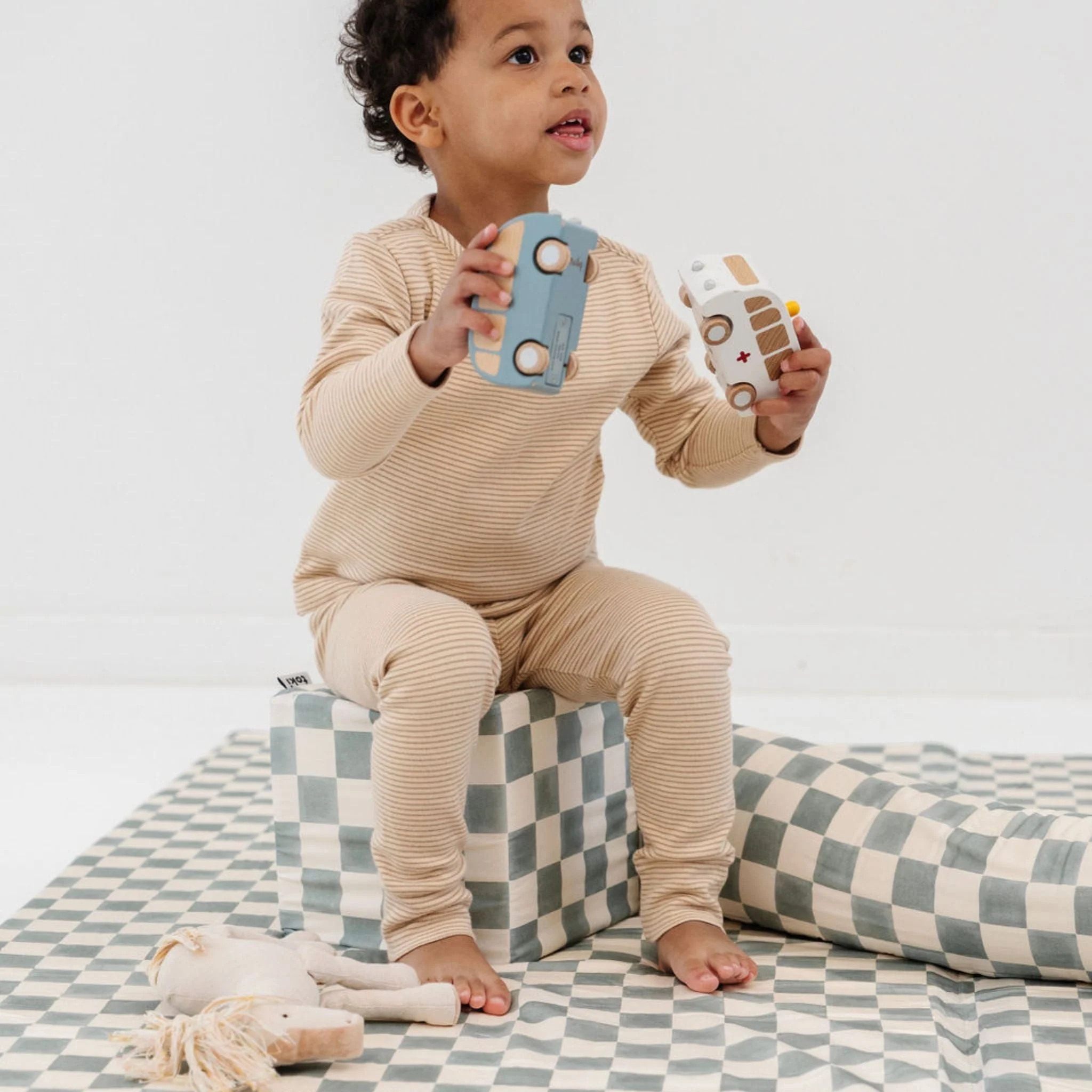 Toki Kids Checker Matcha Play Cube - Image 3
