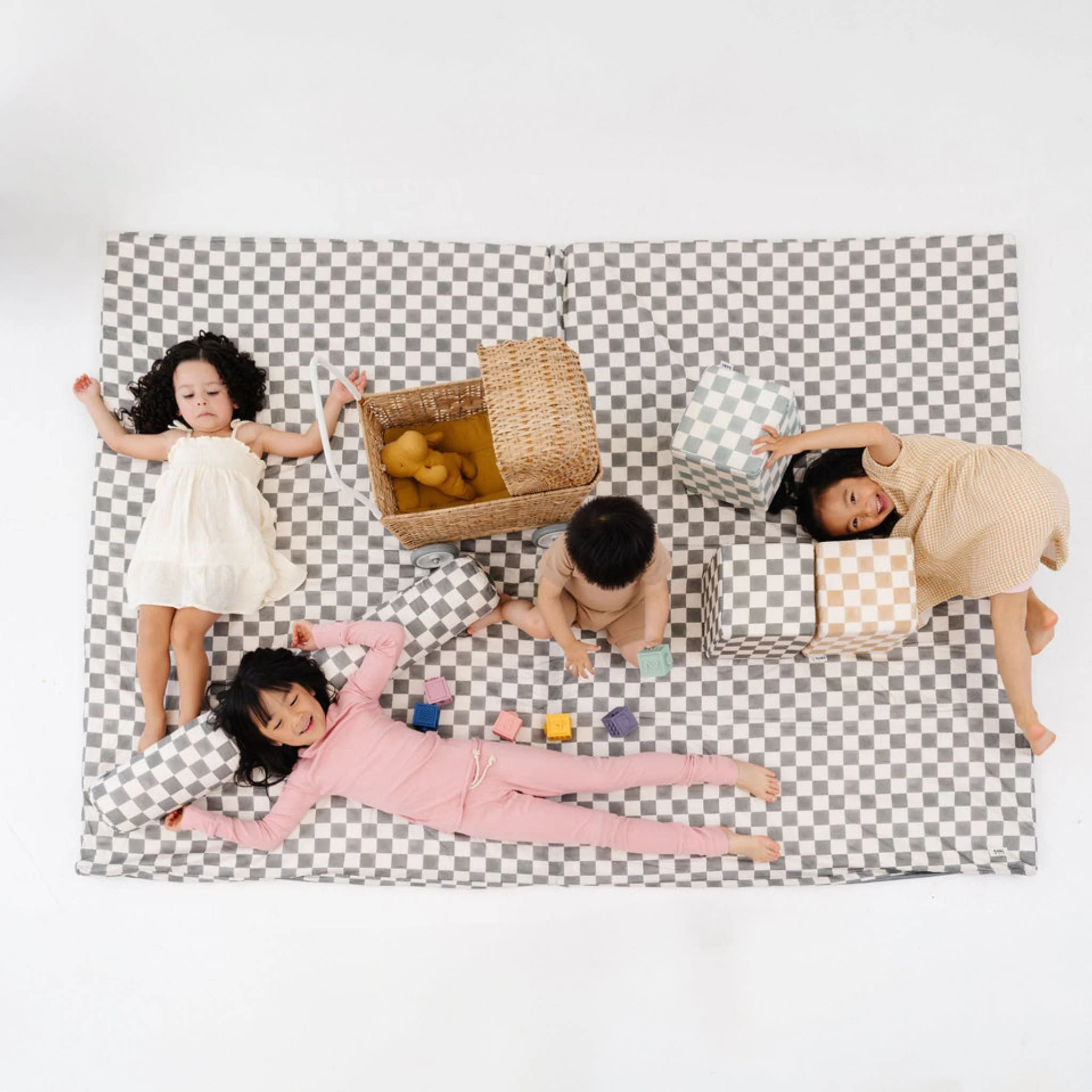 Toki Kids Checker Pepper Organic Cotton Mat - Image 2