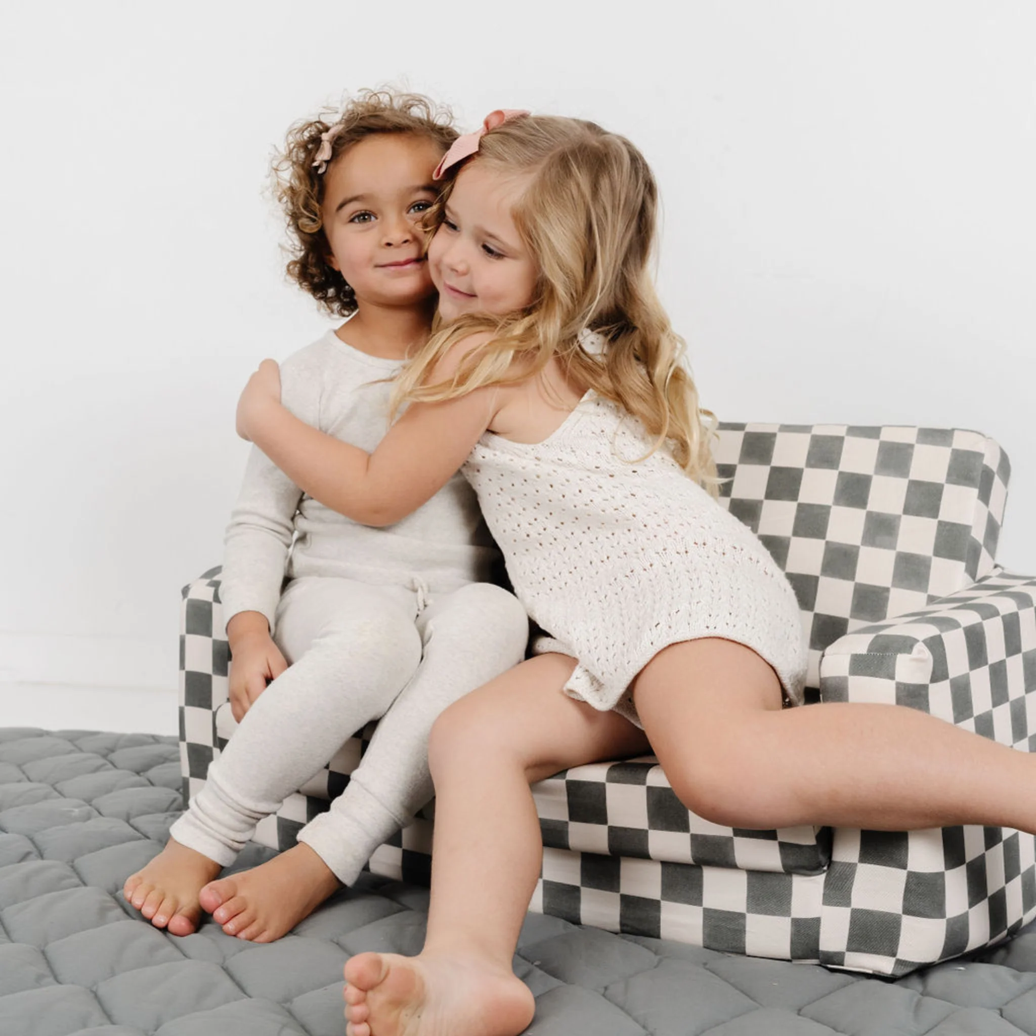 Toki Kids Checker Pepper Play Couch - Image 5