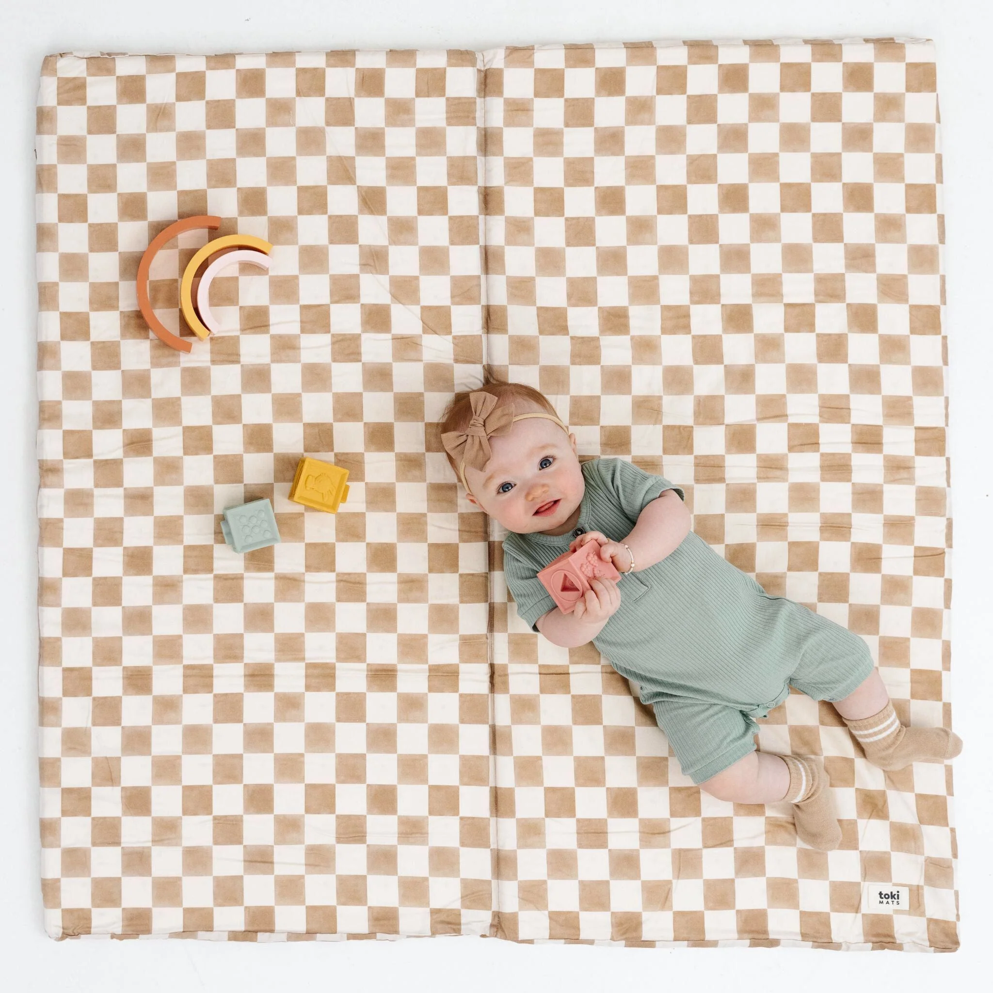 Toki Kids Checker Toffee Organic Cotton Mat - Image 2