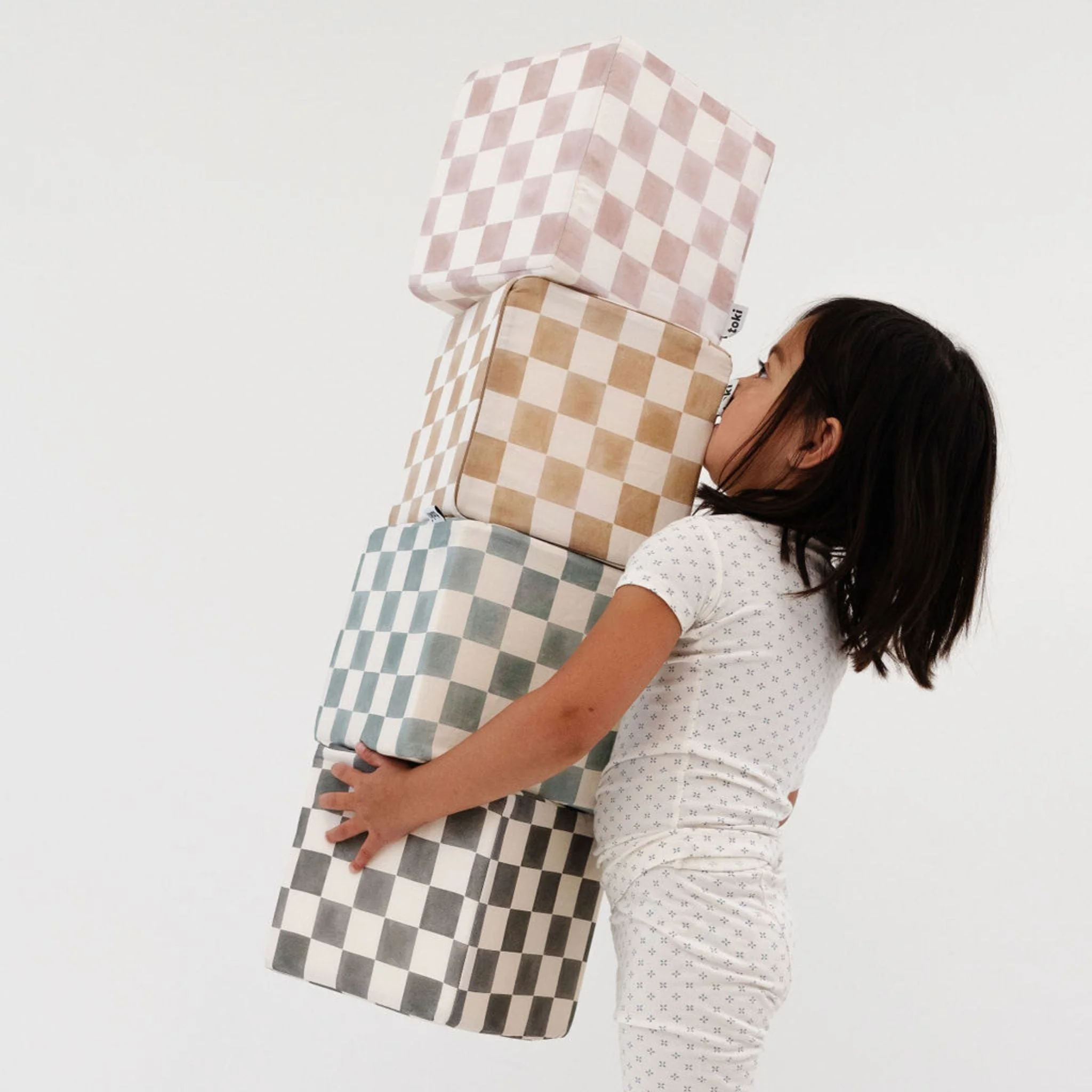 Toki Kids Checker Toffee Play Cube - Image 4