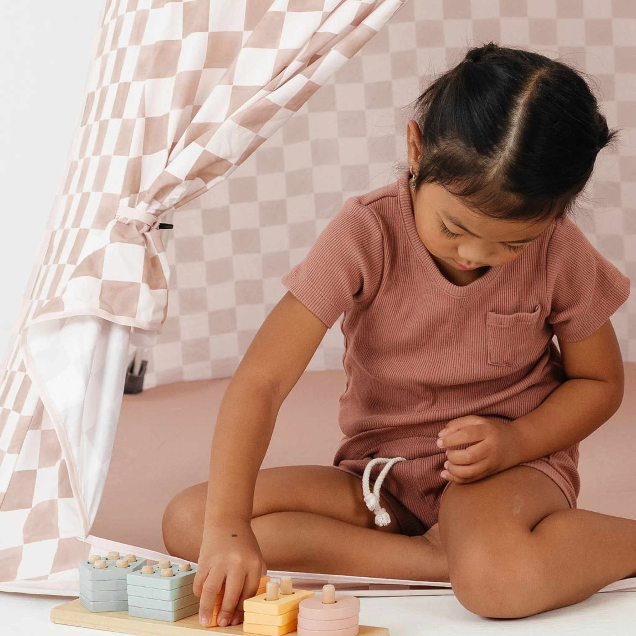 Toki Kids Checker Toffee Play Tent - Image 3