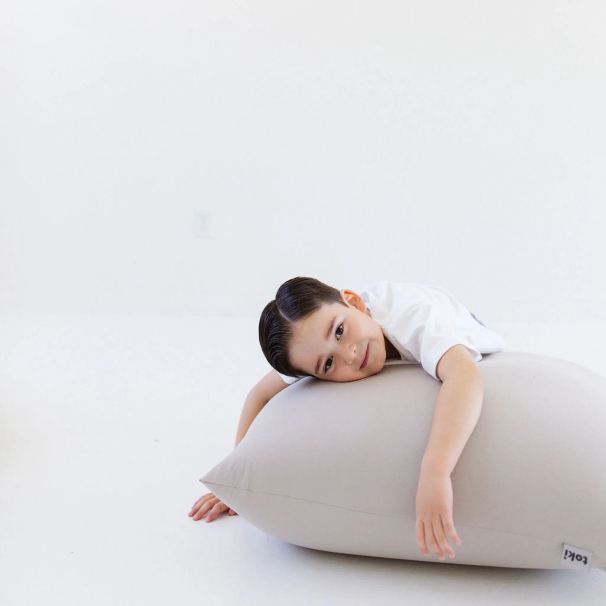 Toki Kids Cloud Bean Bag - Image 2