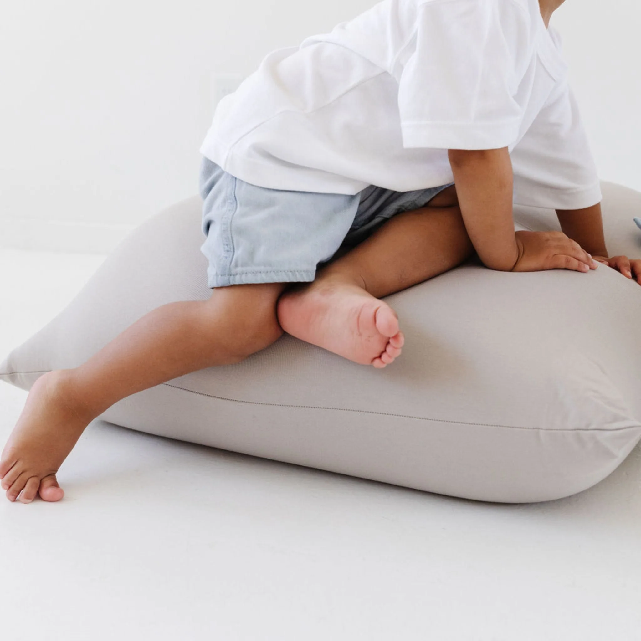 Toki Kids Cloud Bean Bag - Image 4