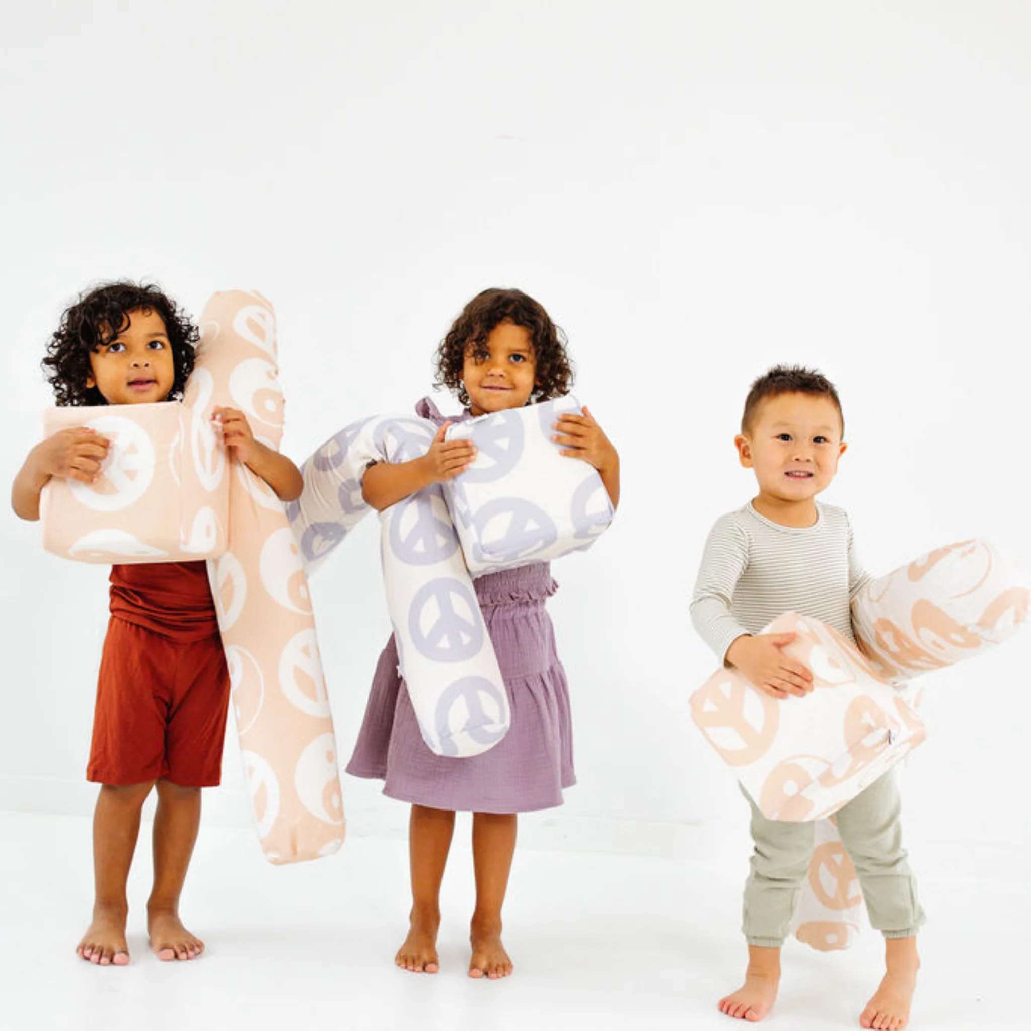 Toki Kids Cream Peace Sign Play Cube - Image 2