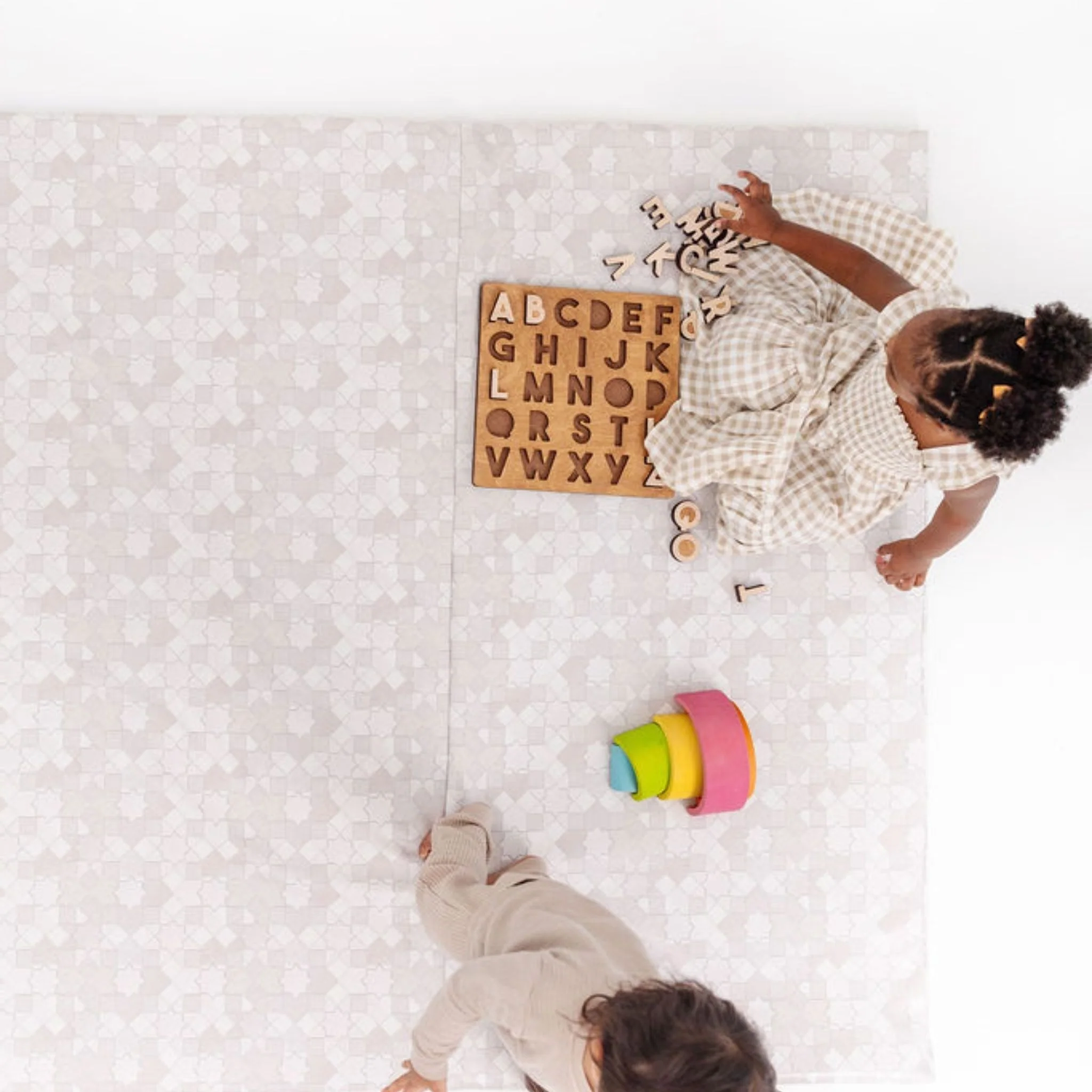 Toki Kids Grey Mosaic Vegan Leather Mat - Image 6