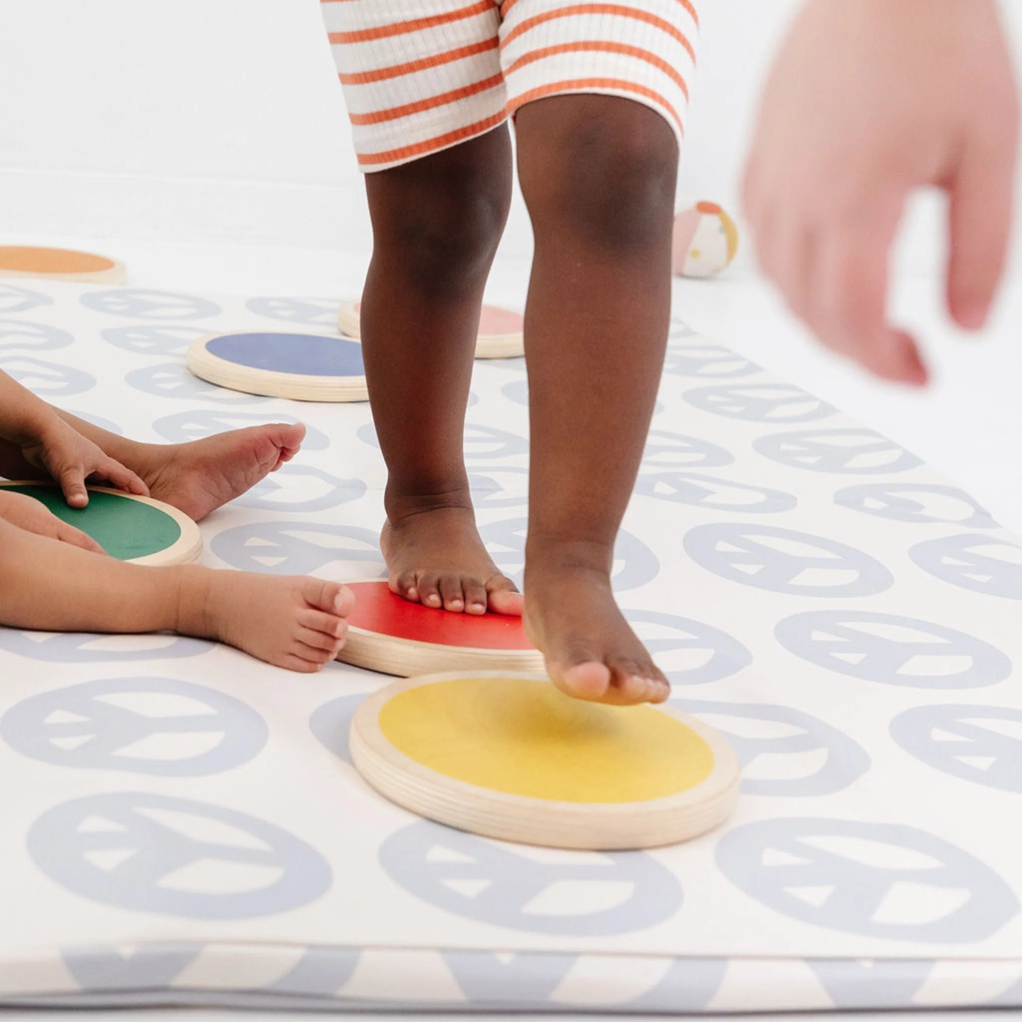 Toki Kids Peace Sign Vegan Leather Mat - Image 3