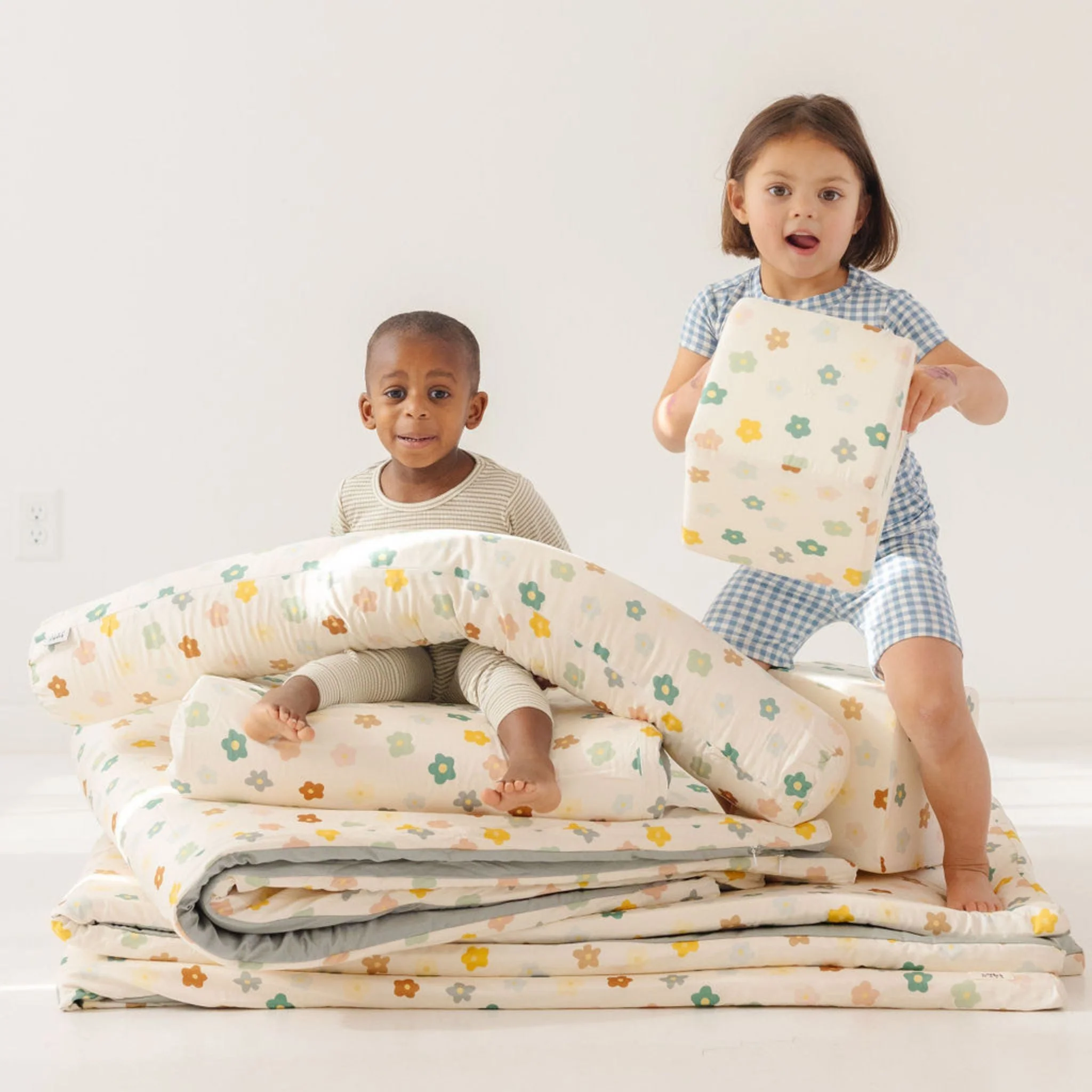 Toki Kids Playful Posies Play Cube - Image 6