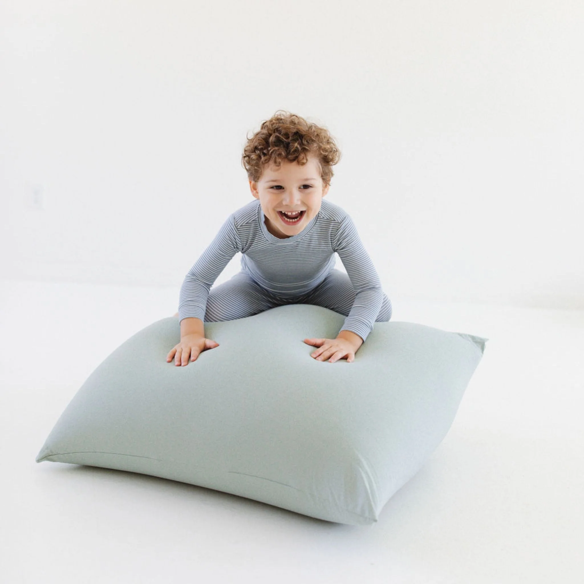 Toki Kids Sage Bean Bag - Image 2