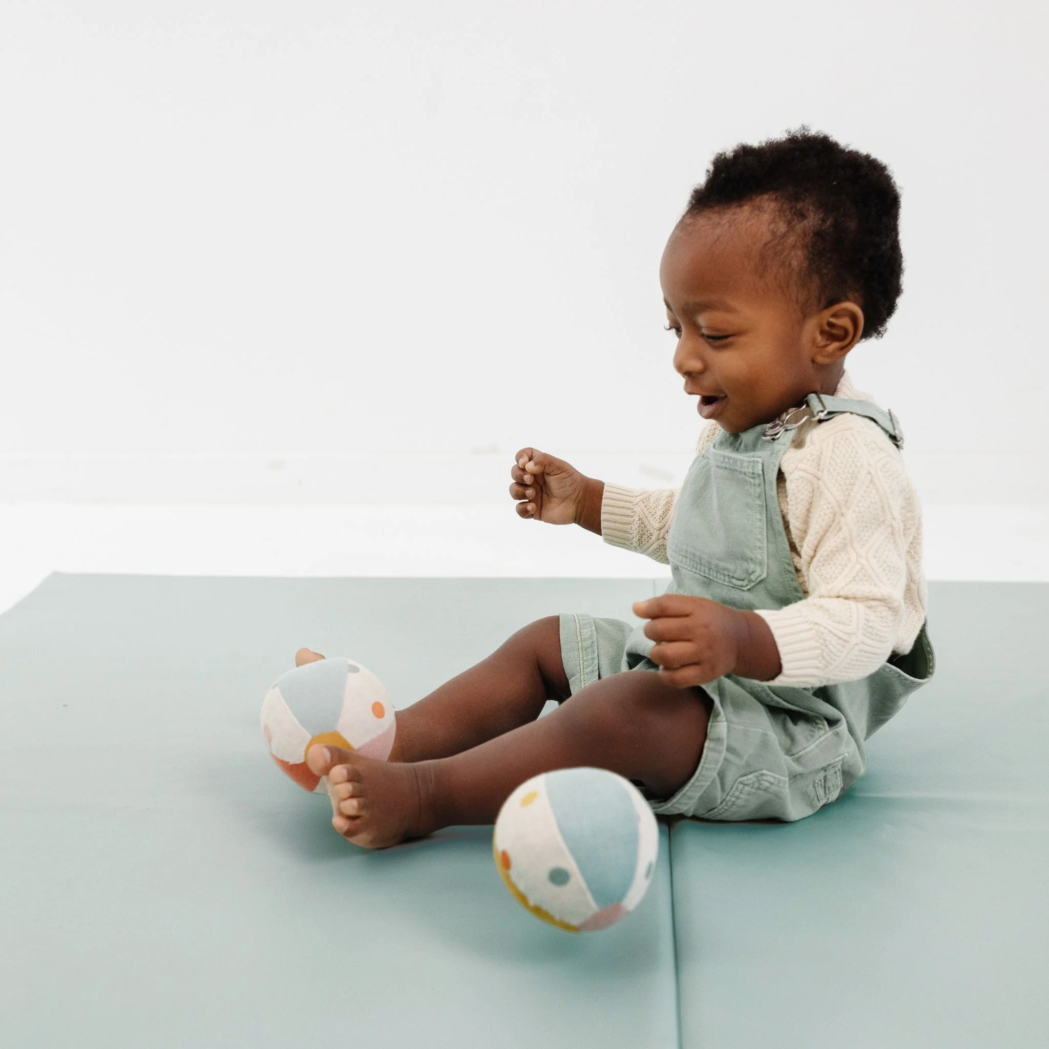 Toki Kids Sage Vegan Leather Mat - Image 3