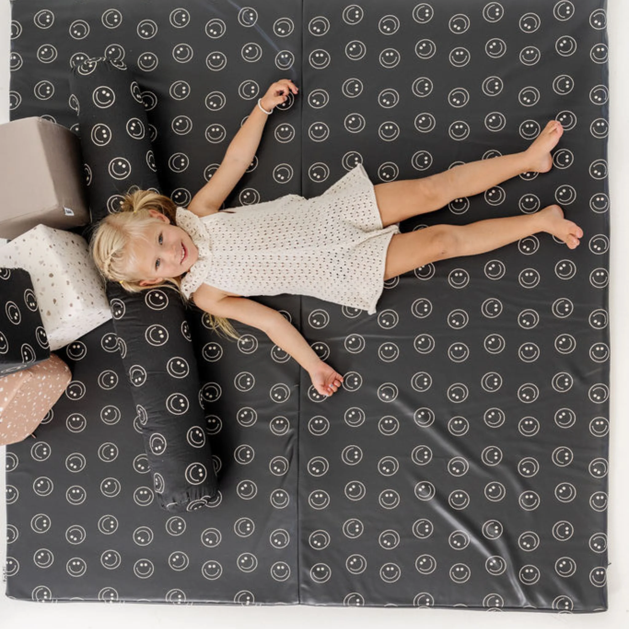 Toki Kids Smiles Vegan Leather Mat - Image 8