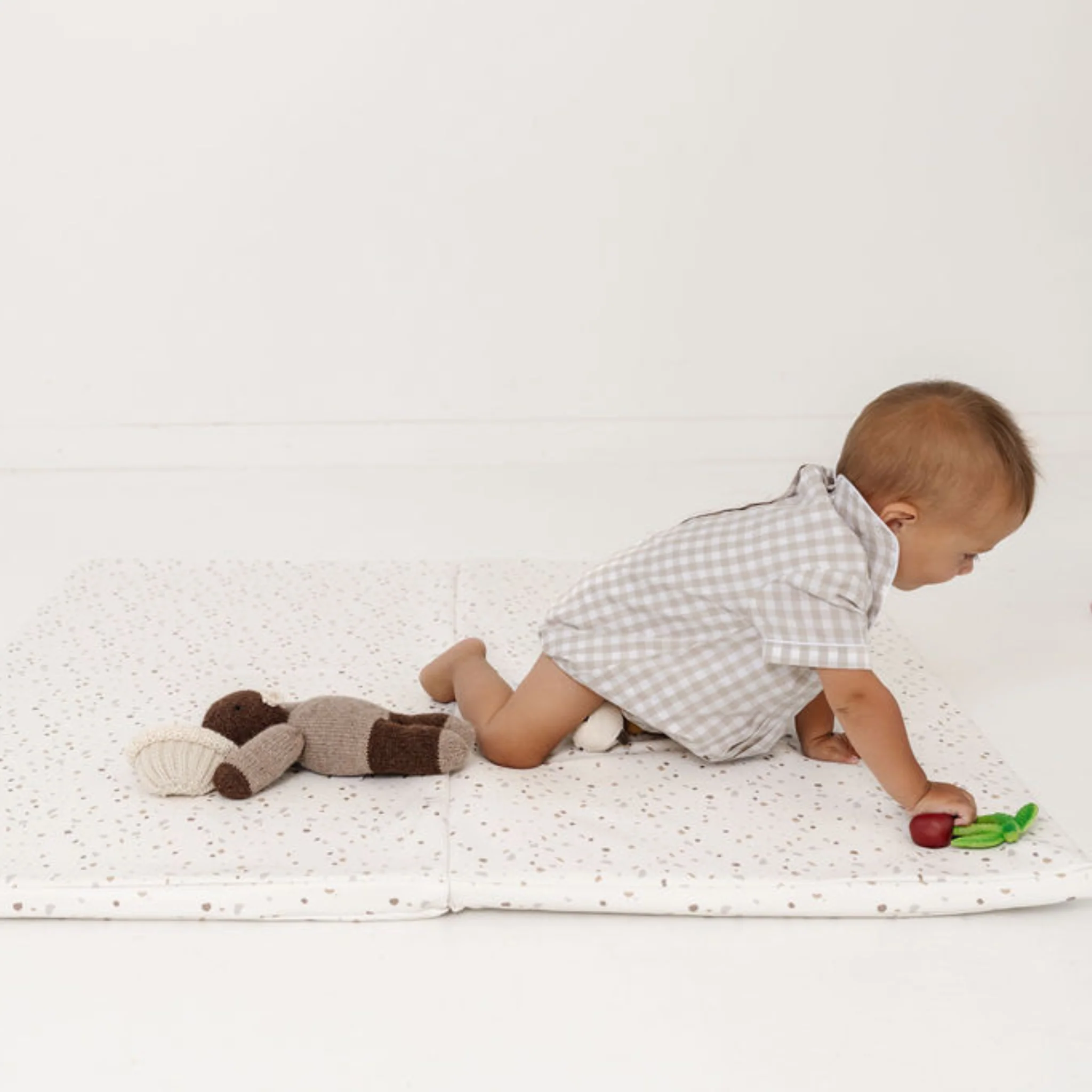 Toki Kids Terrazzo Chalk Vegan Leather Mat - Image 3