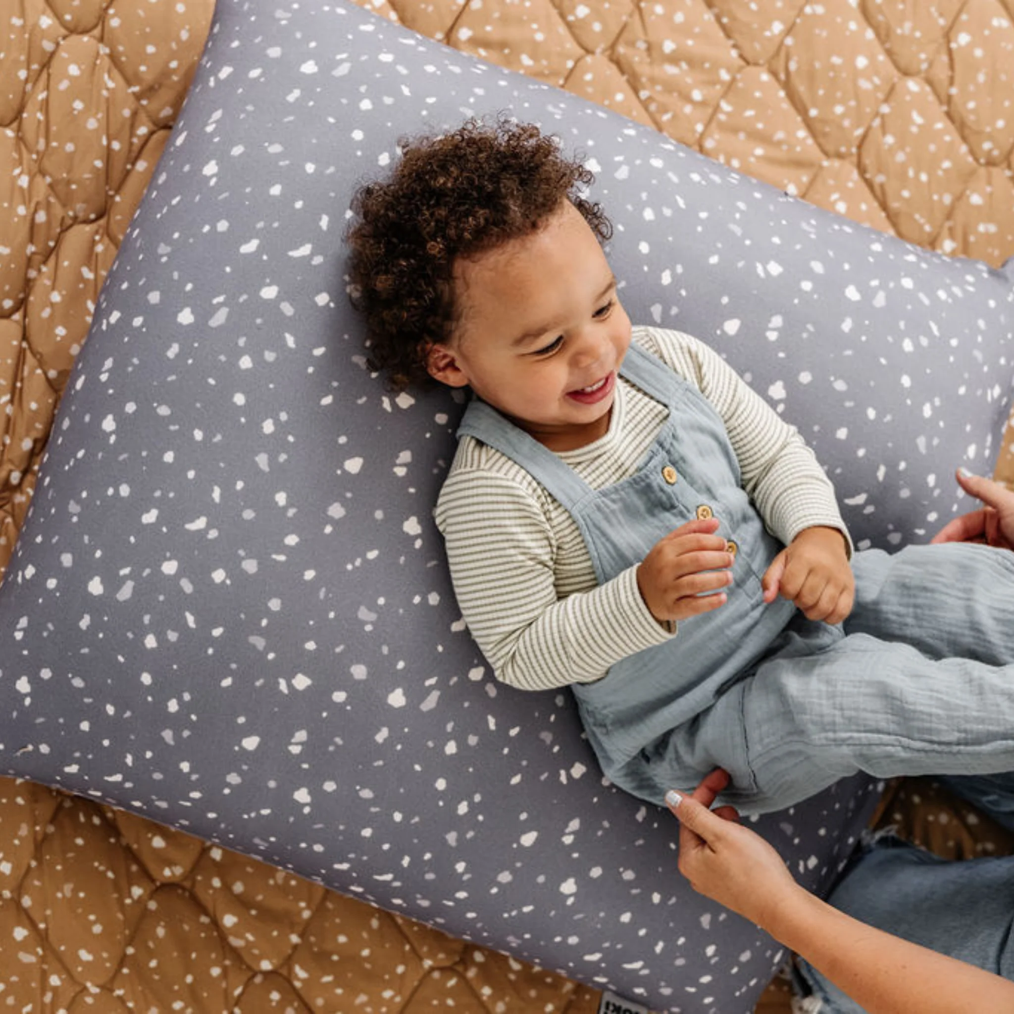 Toki Kids Terrazzo Slate Bean Bag - Image 3
