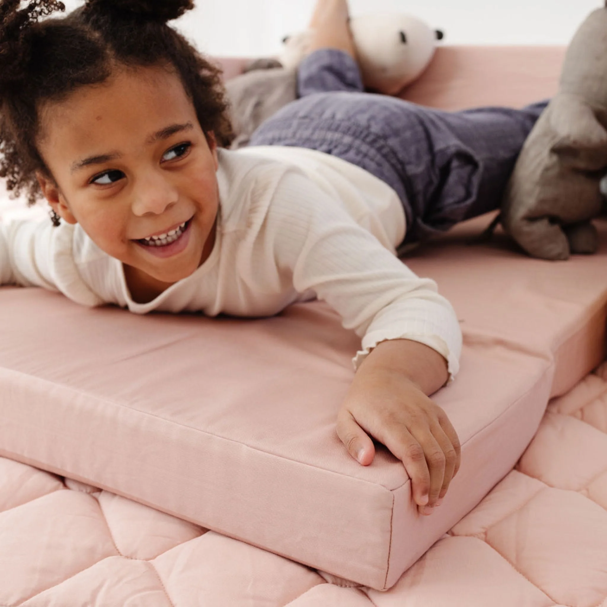 Toki Kids Tutu Play Couch - Image 6