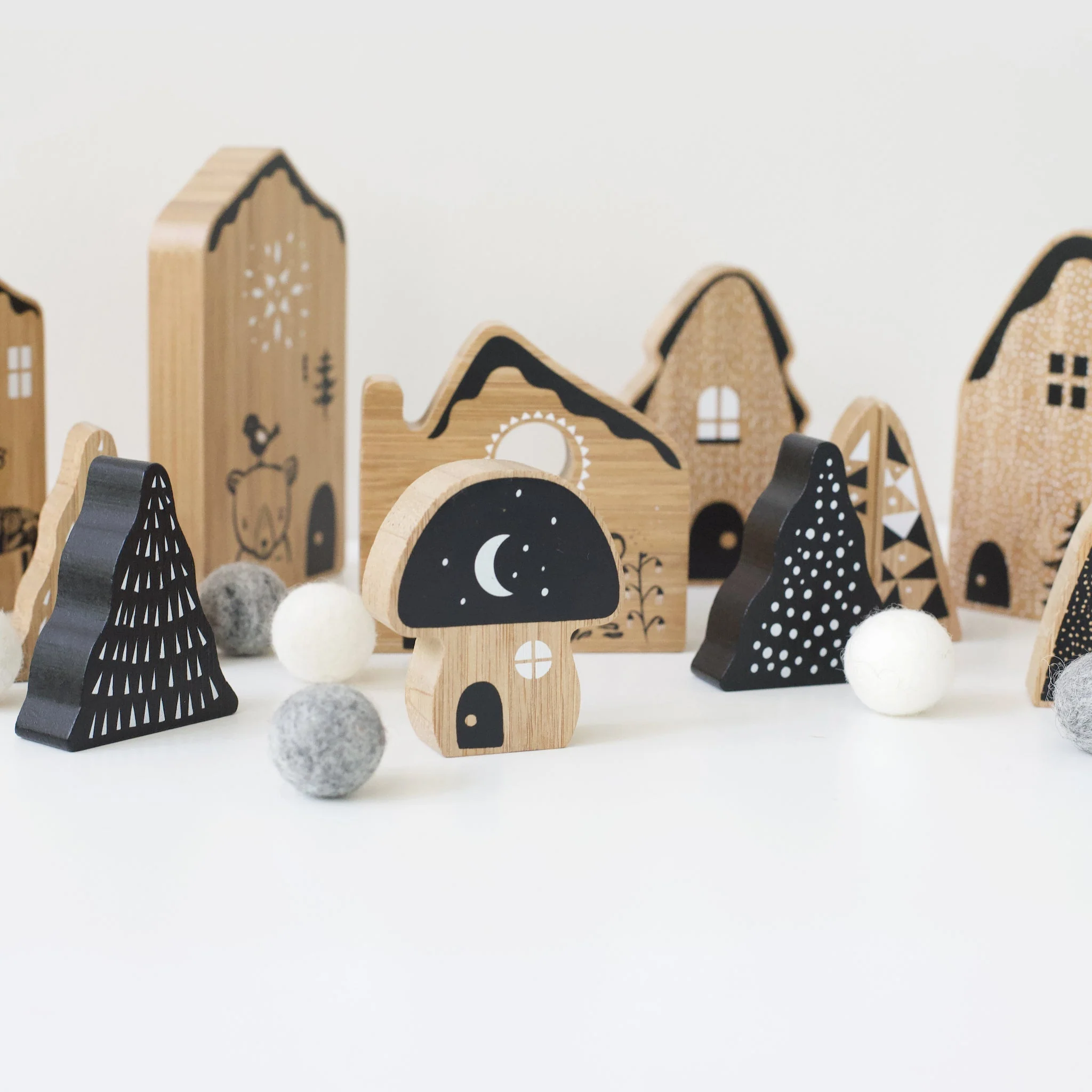Wee Gallery Woodland Village - Image 5