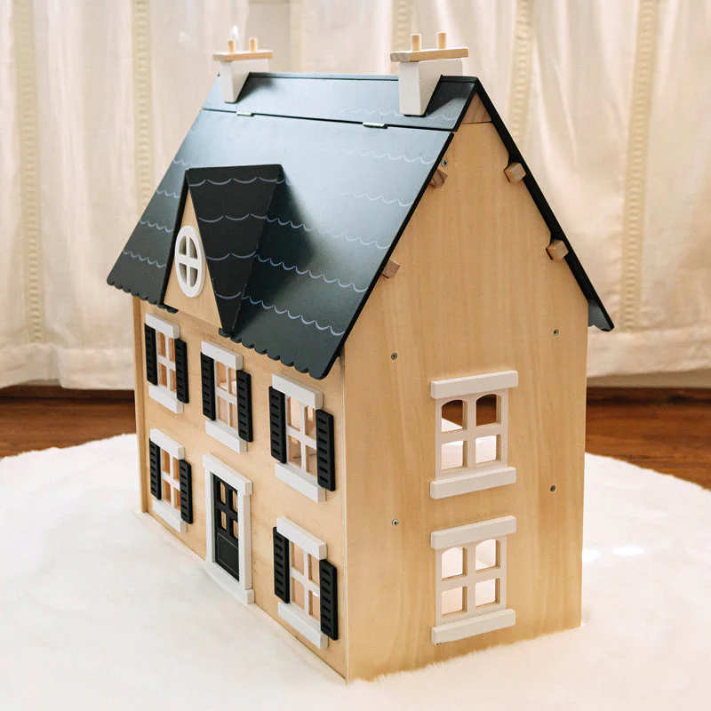 Wonder and Wise Dollhouse - Image 2