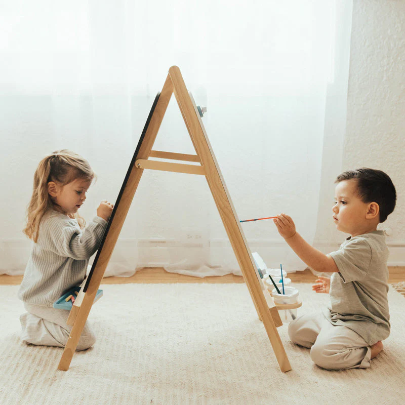 Wonder and Wise Easel Does It - Image 4