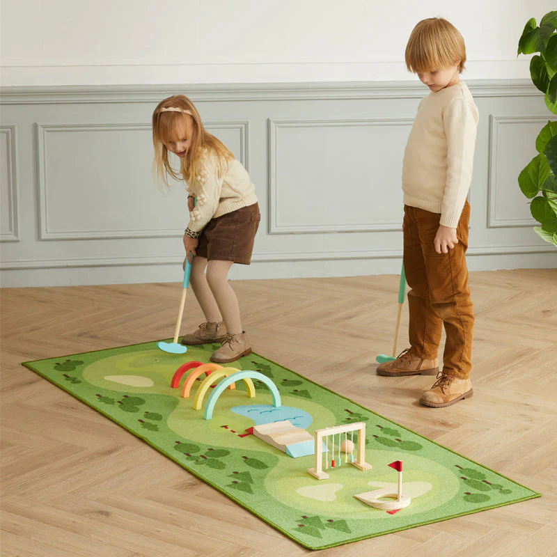 Wonder and Wise Good Wood Mini Golf Game - Image 3