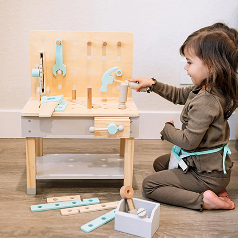 Wonder and Wise Little Builder Workbench - Image 6